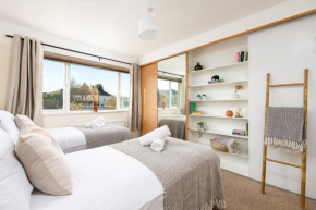 Long Stays-4bed house-Parking-By FabAccommodation